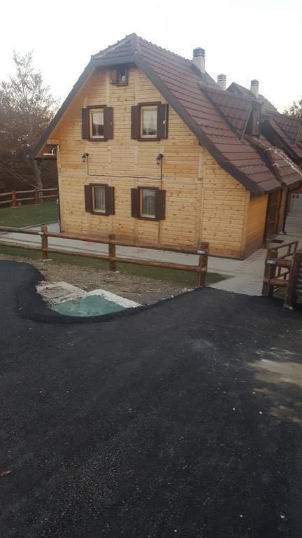 Holiday Home Floris โคเปานิก ภายนอก รูปภาพ