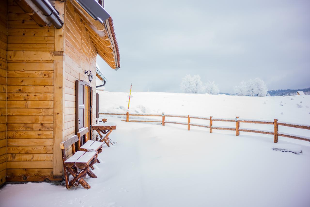 Holiday Home Floris โคเปานิก ภายนอก รูปภาพ